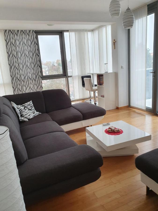 Appartamento Penthouse Heart Of Slavonia **** Ðakovo Esterno foto